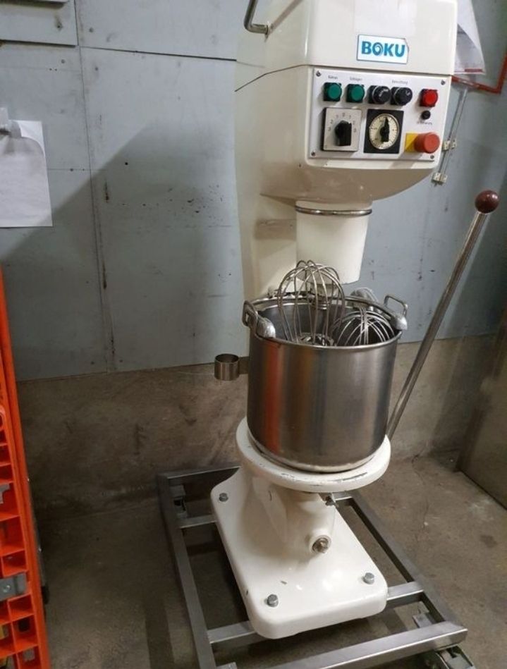 Elettrodomestici da cucina: BOKU Profi-Teigmaschine,##53 – Usato da Wuppenau venduto da Gastro.Wuppenau 2