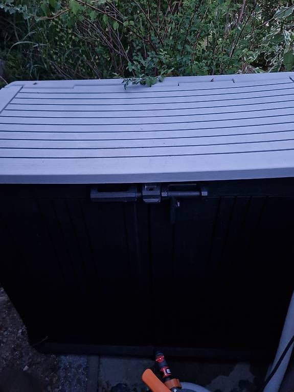 Coffres de rangement: Gartenbox – D'occasion à Kriens par sanica