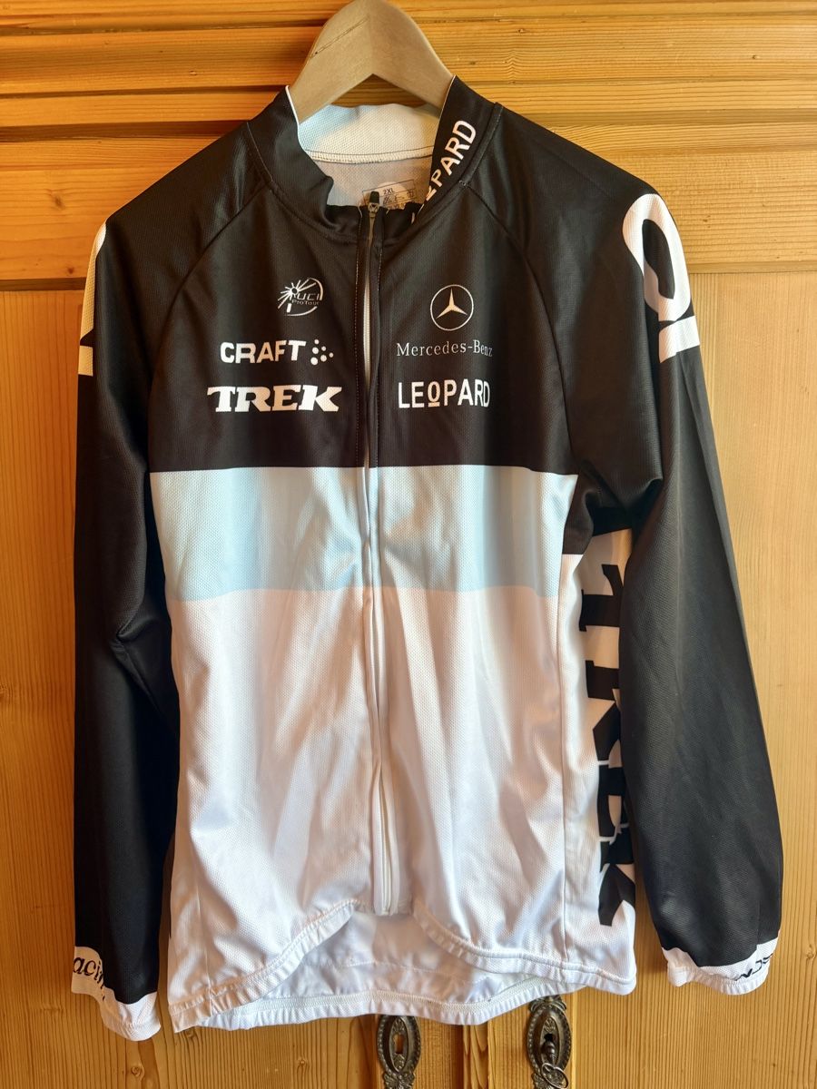 Leibchen & Hosen: Velotrikot  – Gebraucht aus Amriswil von bleiker02
