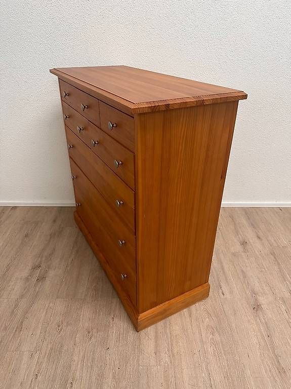 Commodes: Holzkommode mit 8 Schubladen – D'occasion à Obernau par Arche_Noah_Brocki 3