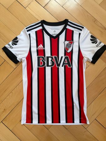 Maillot River Plate 2018