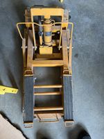 Cric hydraulique de moto 680 kg