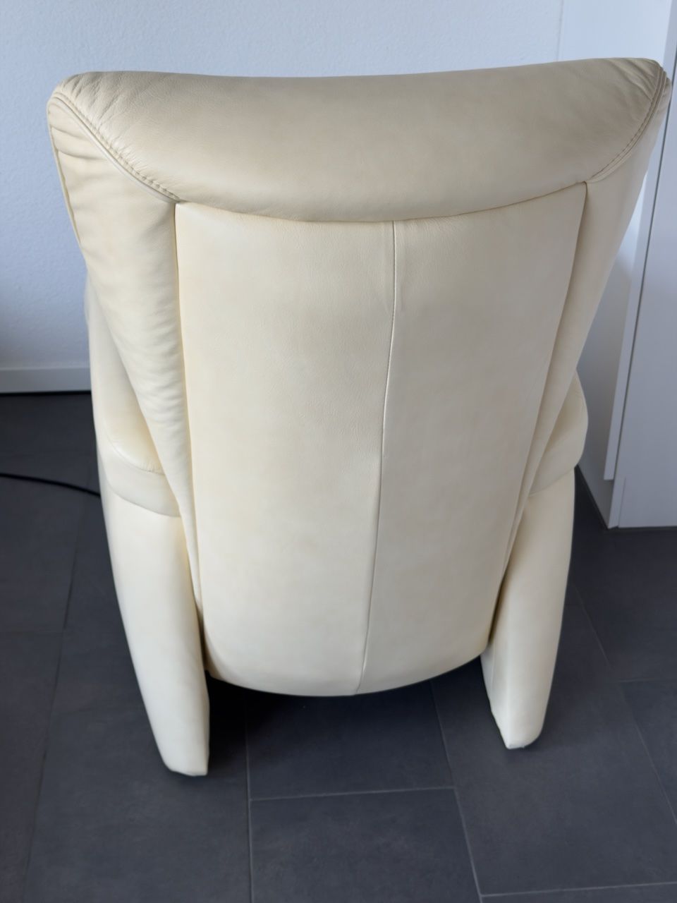 Himolla Poltrone: Himolla Cumuly Massagesessel Leder – Usato da Niederglatt ZH venduto da Expatriate 2