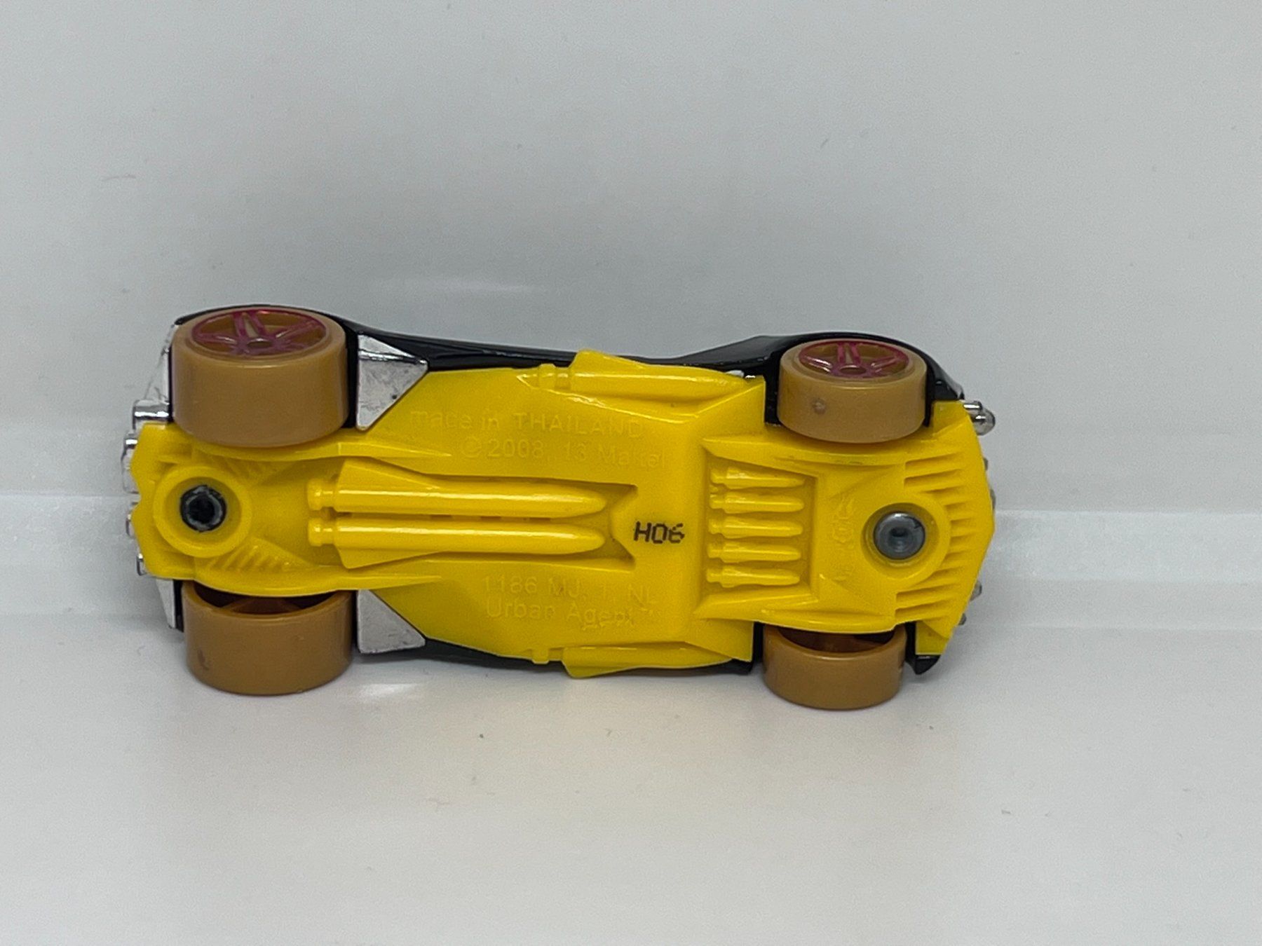 Hot Wheels Modellini d'auto: Hot Wheels Urban Agent #374 – Usato da Wildegg venduto da LaaBoutique 3