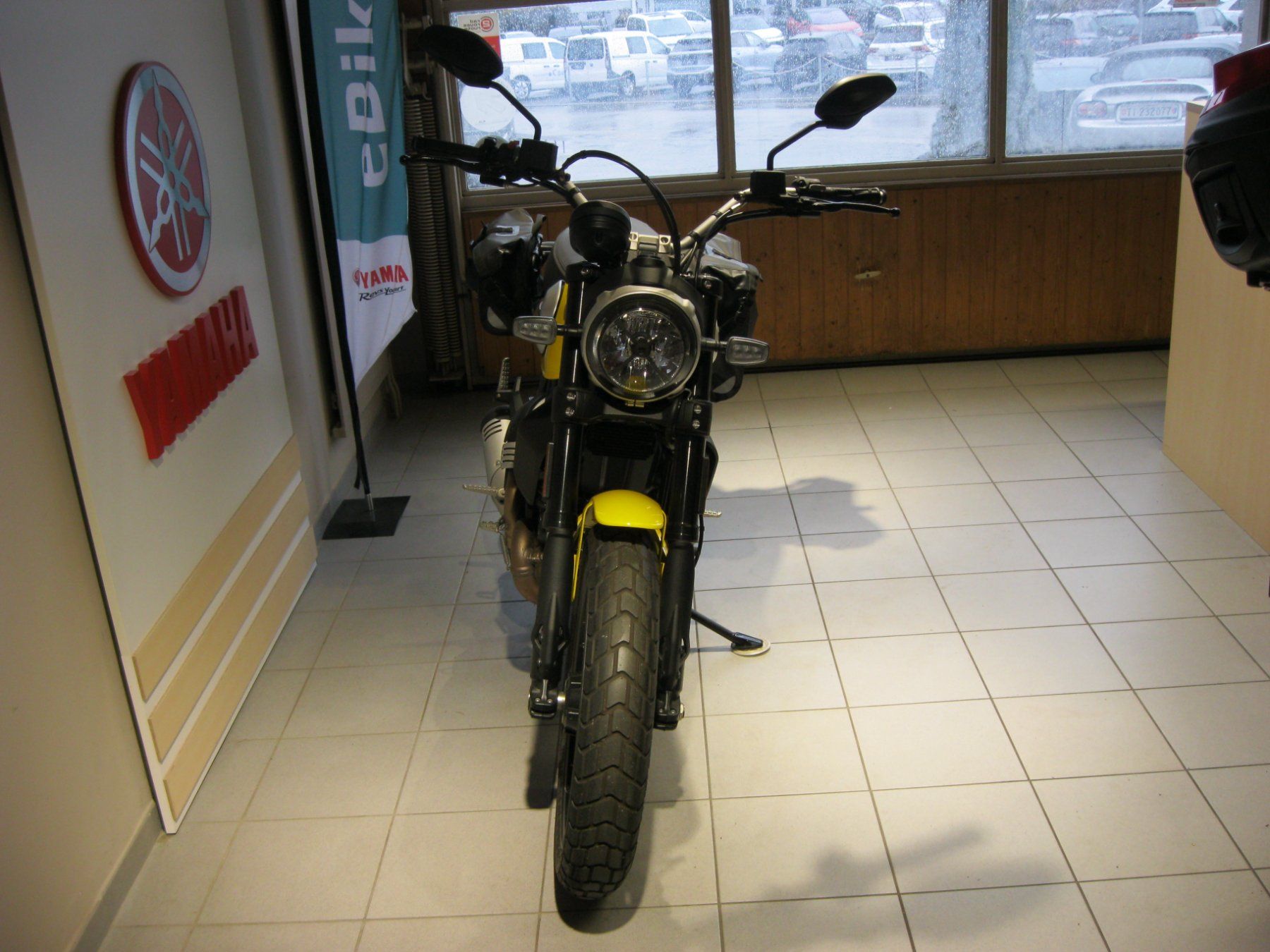 Ducati Strada: Ducati Scrambler 800 Classic ABS – Usato da Neftenbach venduto da Zecchini-Motos 2
