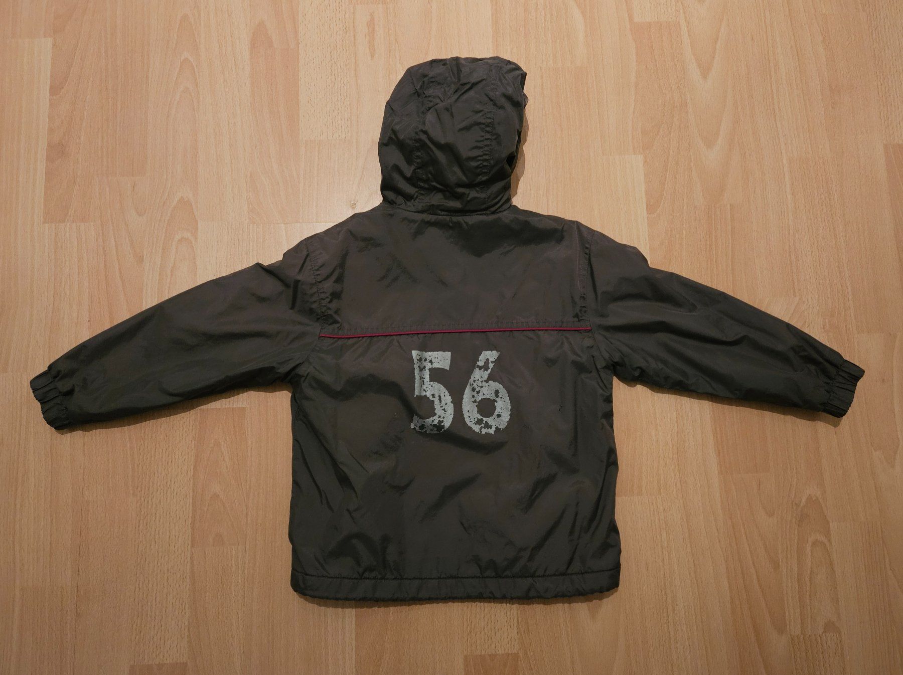 Giacche & Cappotti: Übergangs Jacke Kind Grösse 104 – Usato da Utzenstorf venduto da and_c8wy 2