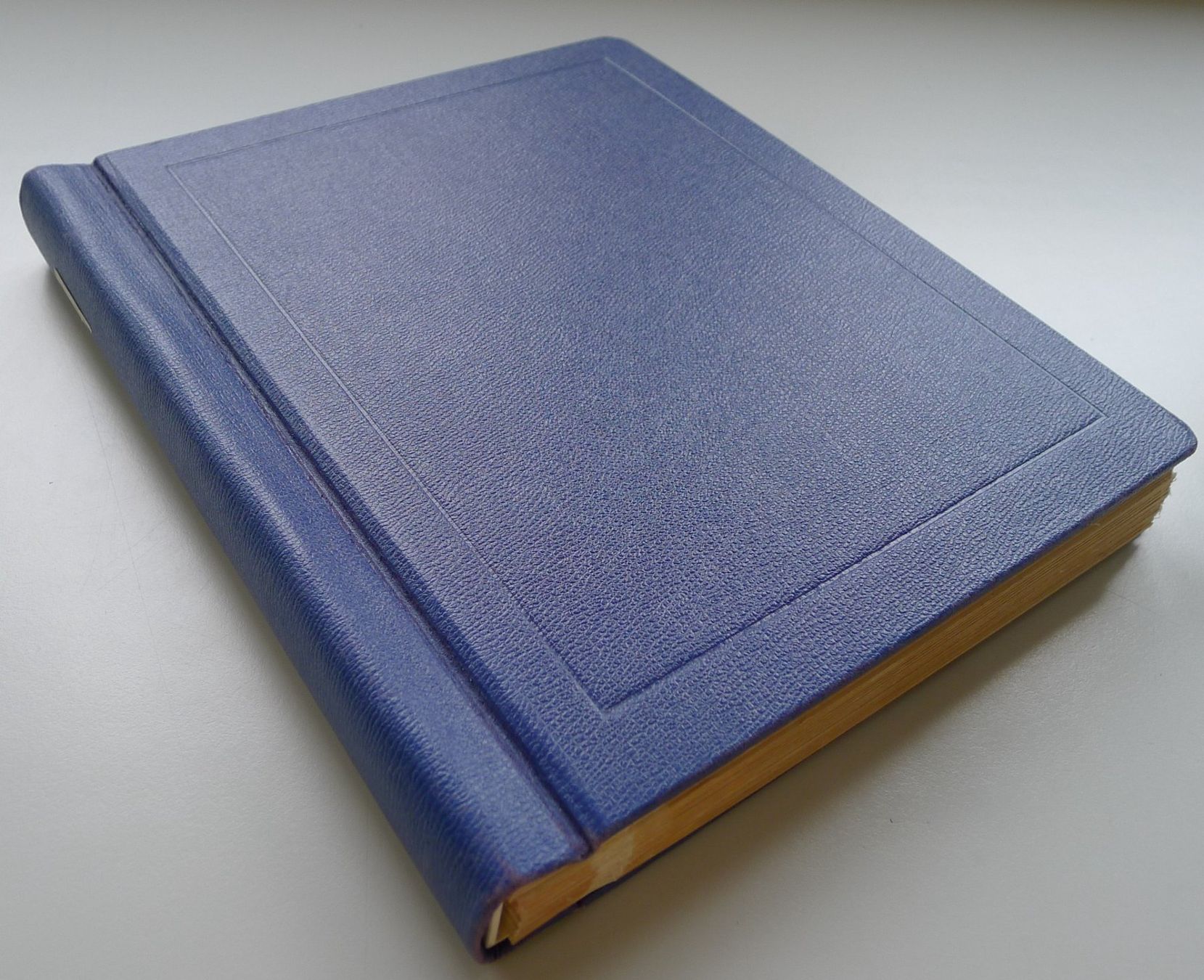 Tutti i francobolli: 1918-1965, Starke Sammlung Dienstmarken, Kat: 5000.-+ – Usato da Sursee venduto da Luzernerraute 1