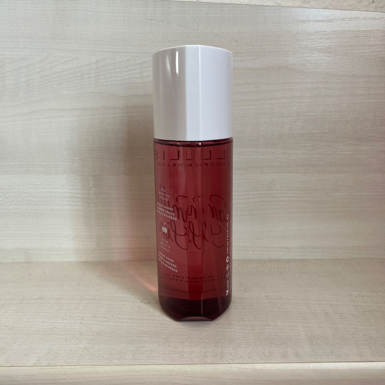 Profumi & Eau de Toilette: Vanilla Sin, Ellis Brooklyn, 240ml Body Mist – Nuovo (secondo la descrizione) da Fribourg venduto da ariesto 1