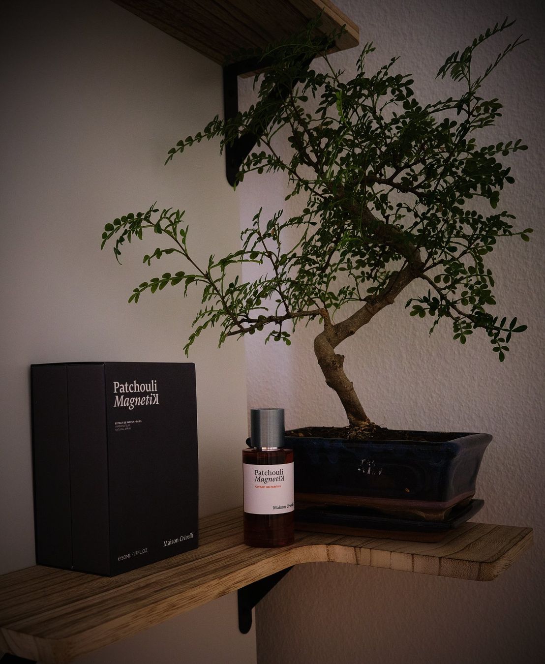 Profumi & Eau de Toilette: Patchouli Magnetik, Maison Crivelli (DECANT 1, 2, 5, 10ml) – Usato da Neuchâtel venduto da switzer_scent 1