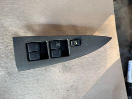 Nissan Note E11 Fensterheberschalter + Abdeckung
