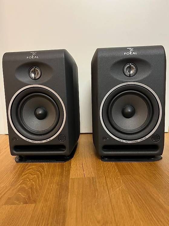 Casse acustiche: Focal CMS 65  Studio monitors paar mit maßgefertigte Hüllen – Usato da Bern venduto da animaratio