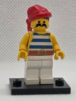 LEGO Pirates pi073 Pirate Blue / White Stripes Shirt
