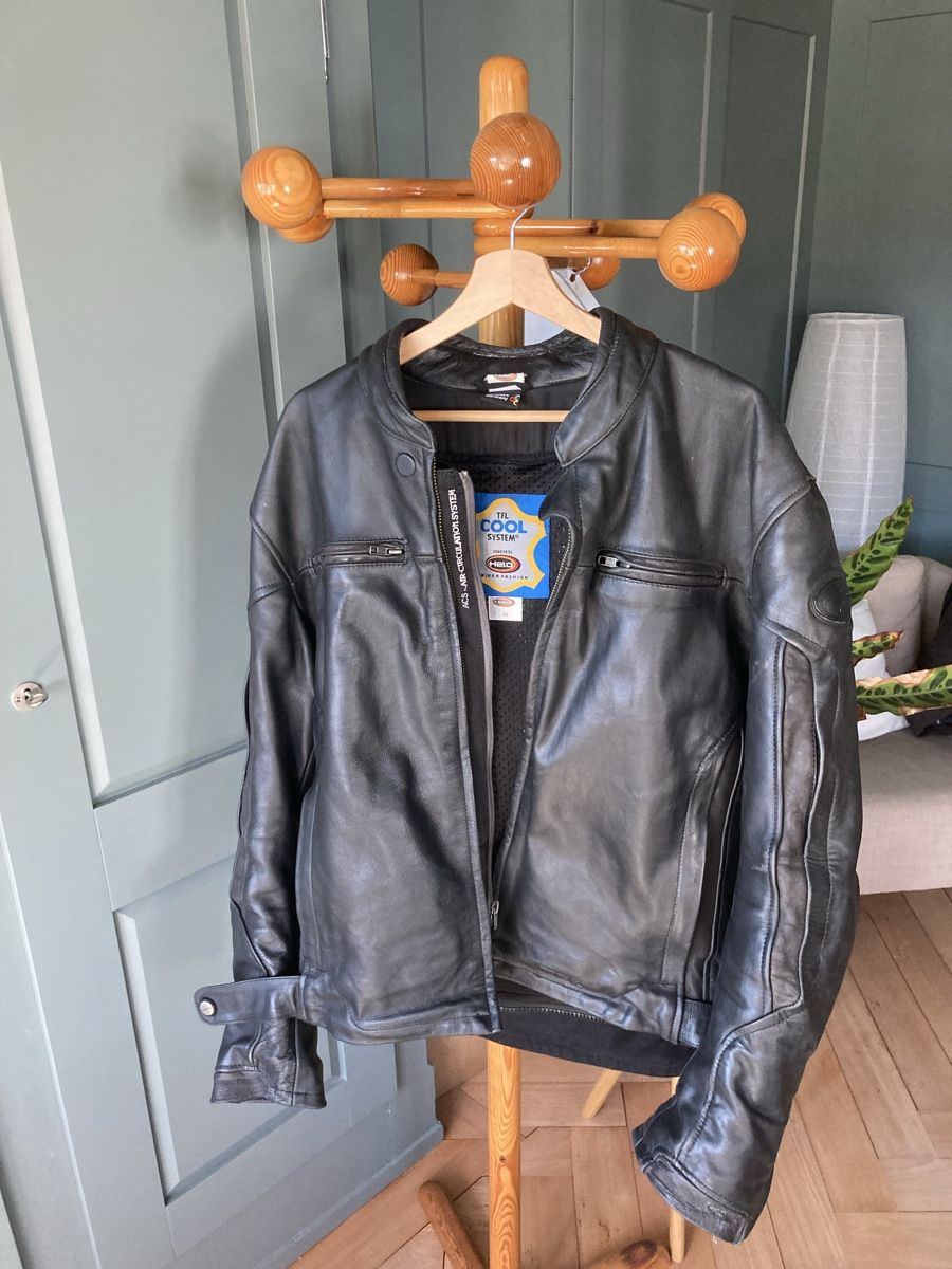 Giacche: Motorrad-Lederjacke – Usato da Stäfa venduto da mpa_r2bd