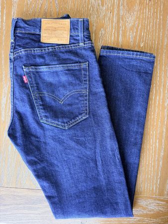 Levi’s 512 Herren Jeans W30 L32 fast neu dunkelblau