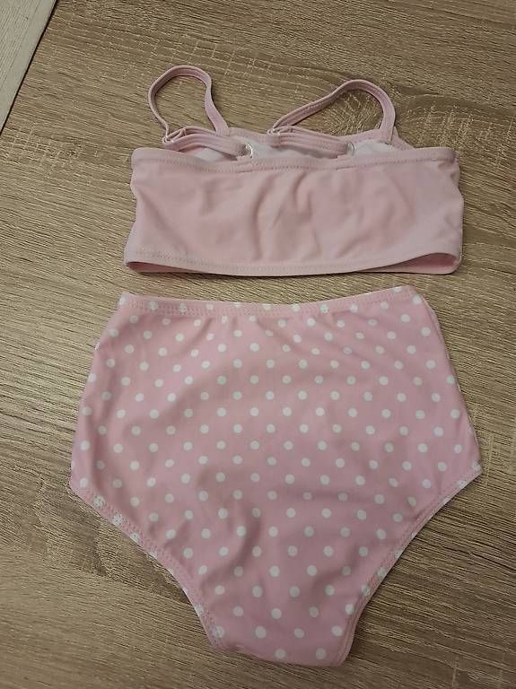 Costumi da bagno & Bikini: Badkleid Mädchen – Usato da Münchenstein venduto da Salvis_68 1