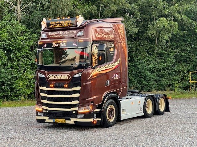 Kit di modellismo & Modellini statici: IMC 32-0207 Scania Kasper E. Nielson – Nuovo (secondo la descrizione) da Dagmersellen venduto da FBM-Bacheli