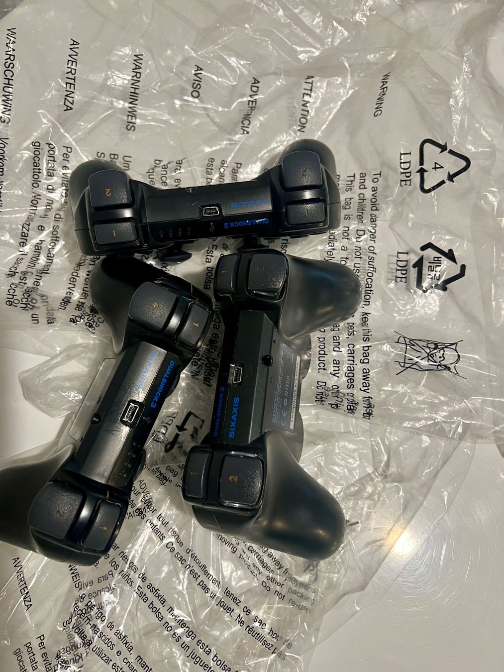 Sony Manettes: PS3 Controllern Ab. 1 FR – D'occasion à Zürich par T.E.B 2
