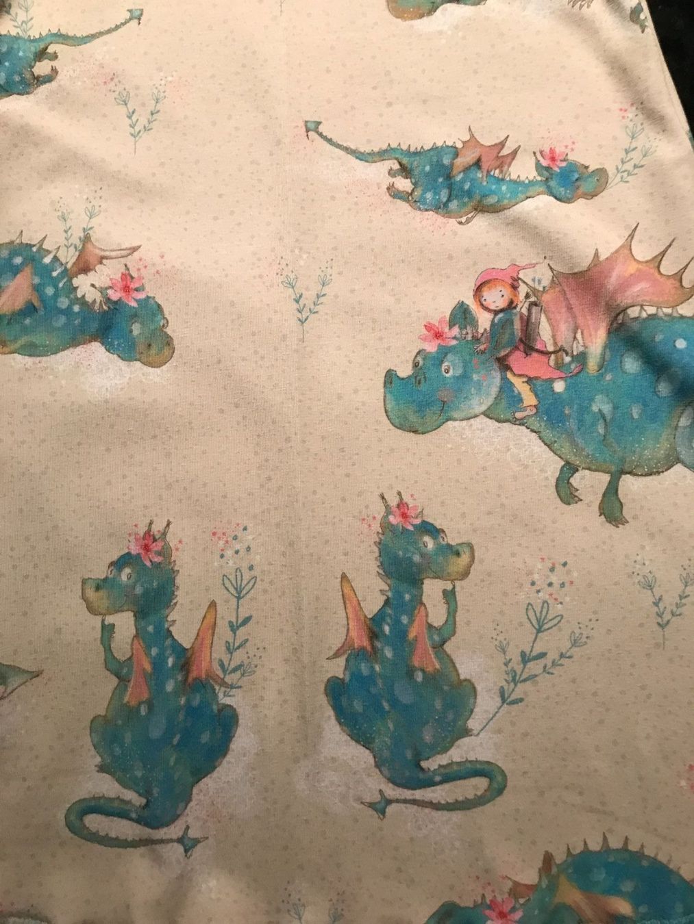 Vestiti & Gonne: Drachen Jersey Kleid Gr.104 NEU – Nuovo e nell'imballaggio originale da Rietheim venduto da Nugger 1