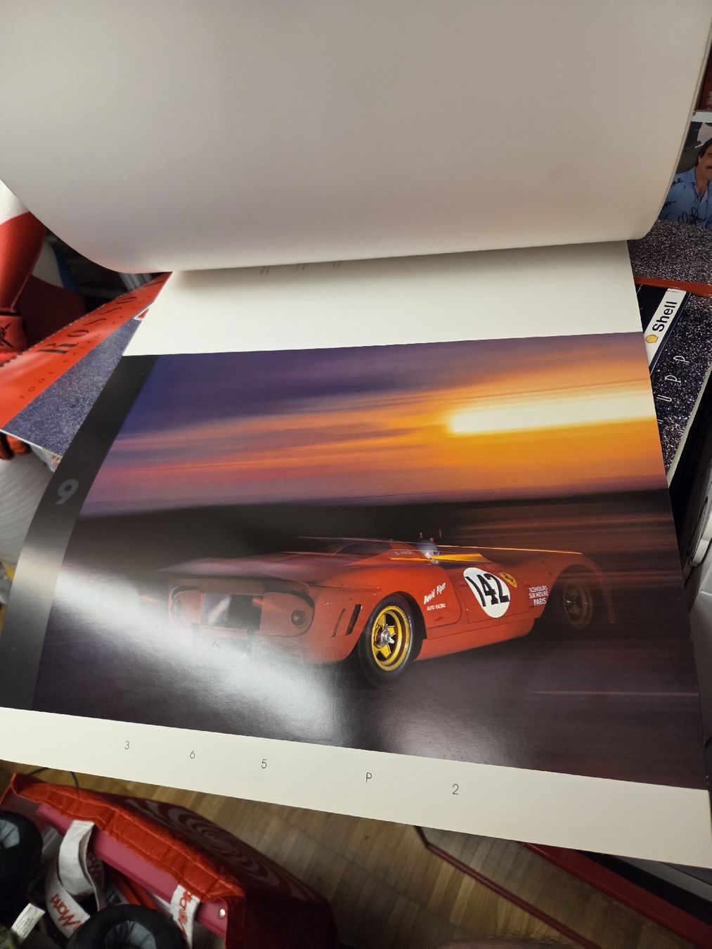Ferrari Kalender: Ferrari Kalender 1992 leichte Gebrauchsspuren  – Gebraucht aus Wetzikon ZH von AmacherM 9