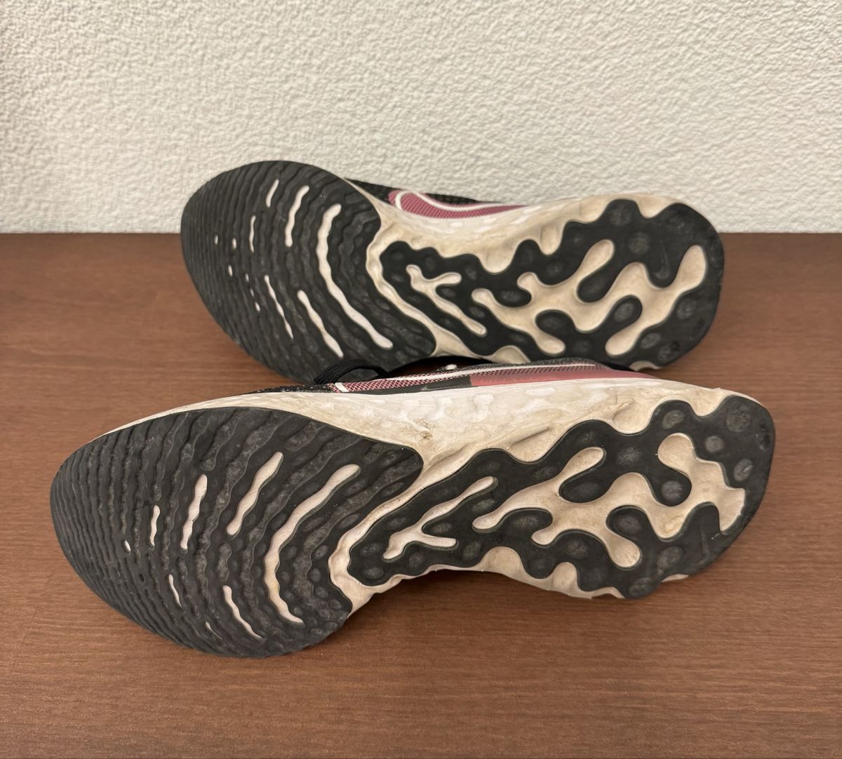 Nike Chaussures femmes: Nike Infinity React Grösse 41 wenig gebraucht – D'occasion à Feldbrunnen par excessively 1