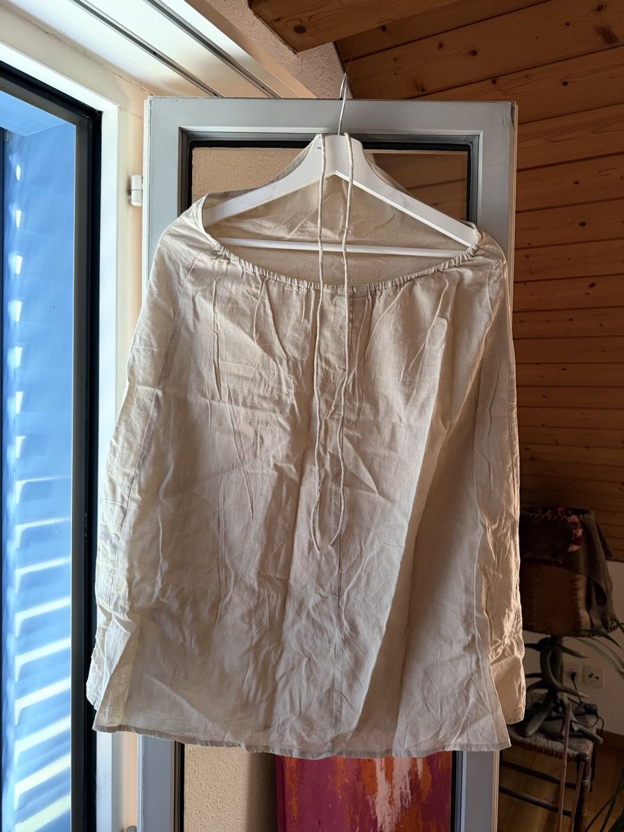 Robes: Triangle dress linen beige – Neuf (Voir description) à Zürich par BettinaMarie2308 3