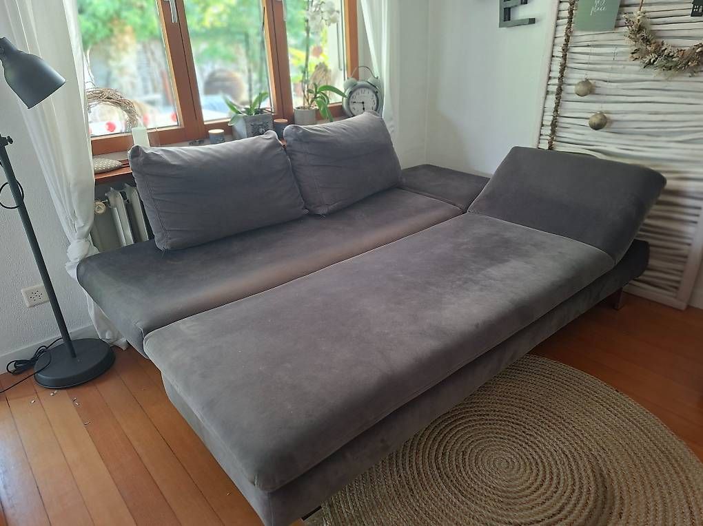 Sofas: Schnäppchen: Bettsofa 2/3er, grau – D'occasion à Langenthal par Swissrunner 1
