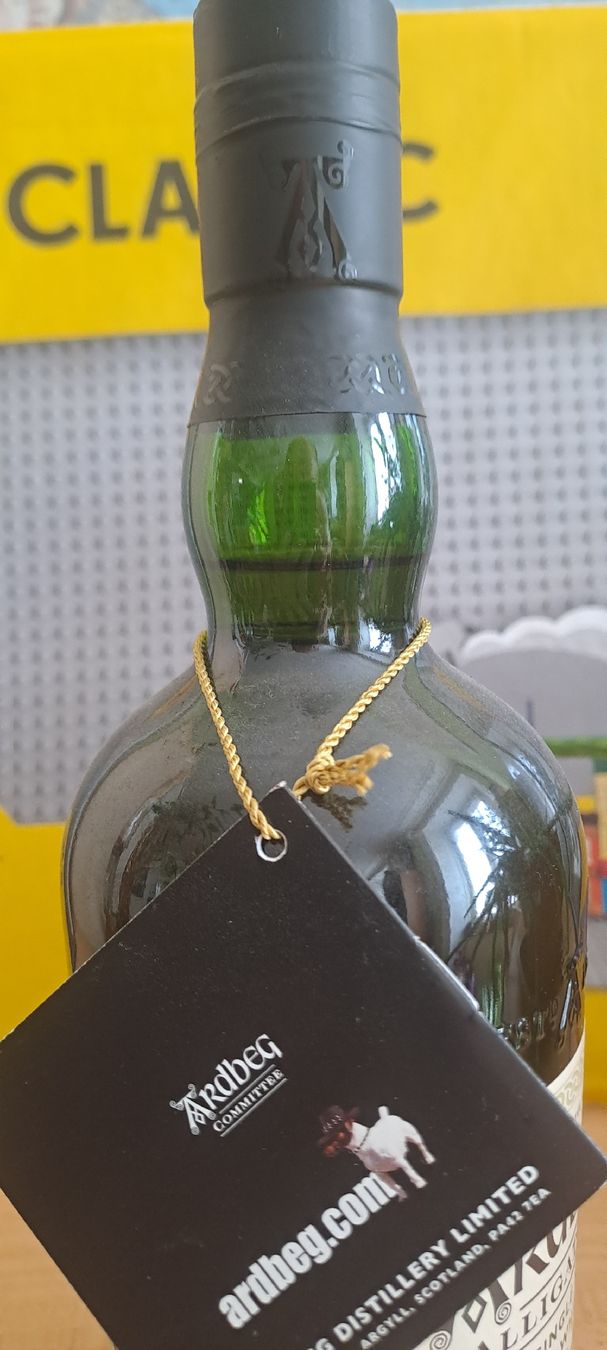 Ardbeg Bevande alcoliche: Ardbeg Alligator - neuf-Whisky Rare. – Nuovo e nell'imballaggio originale da Les Brenets venduto da Galen25 1