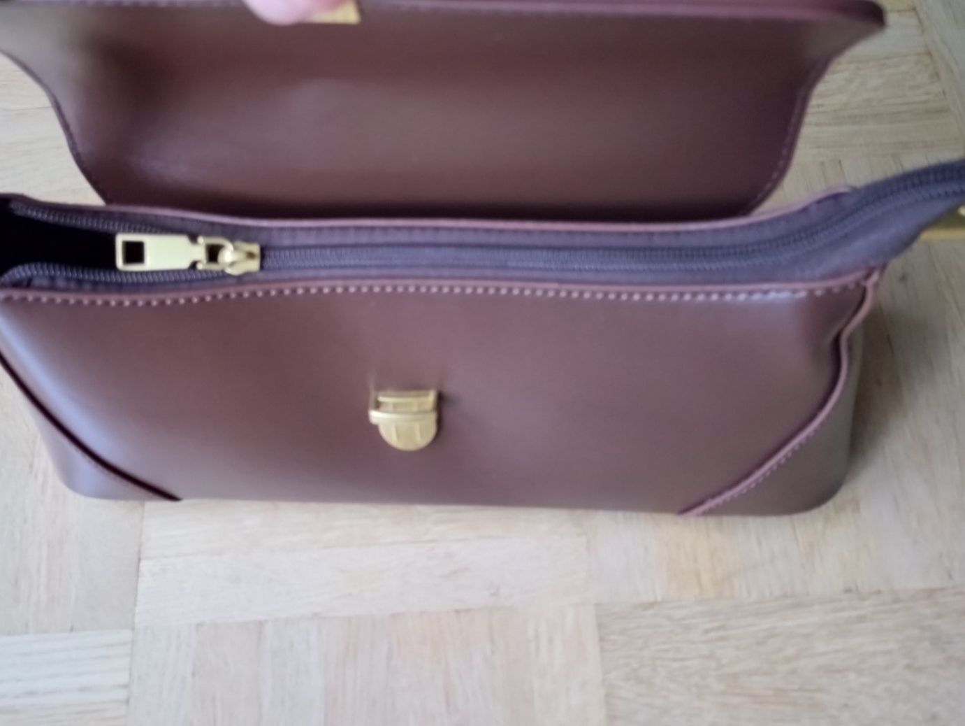 Borse da donna: Sac à main marron - Élégant et intemporel! Temu – Nuovo e nell'imballaggio originale da Genève venduto da mar_2kgm 4