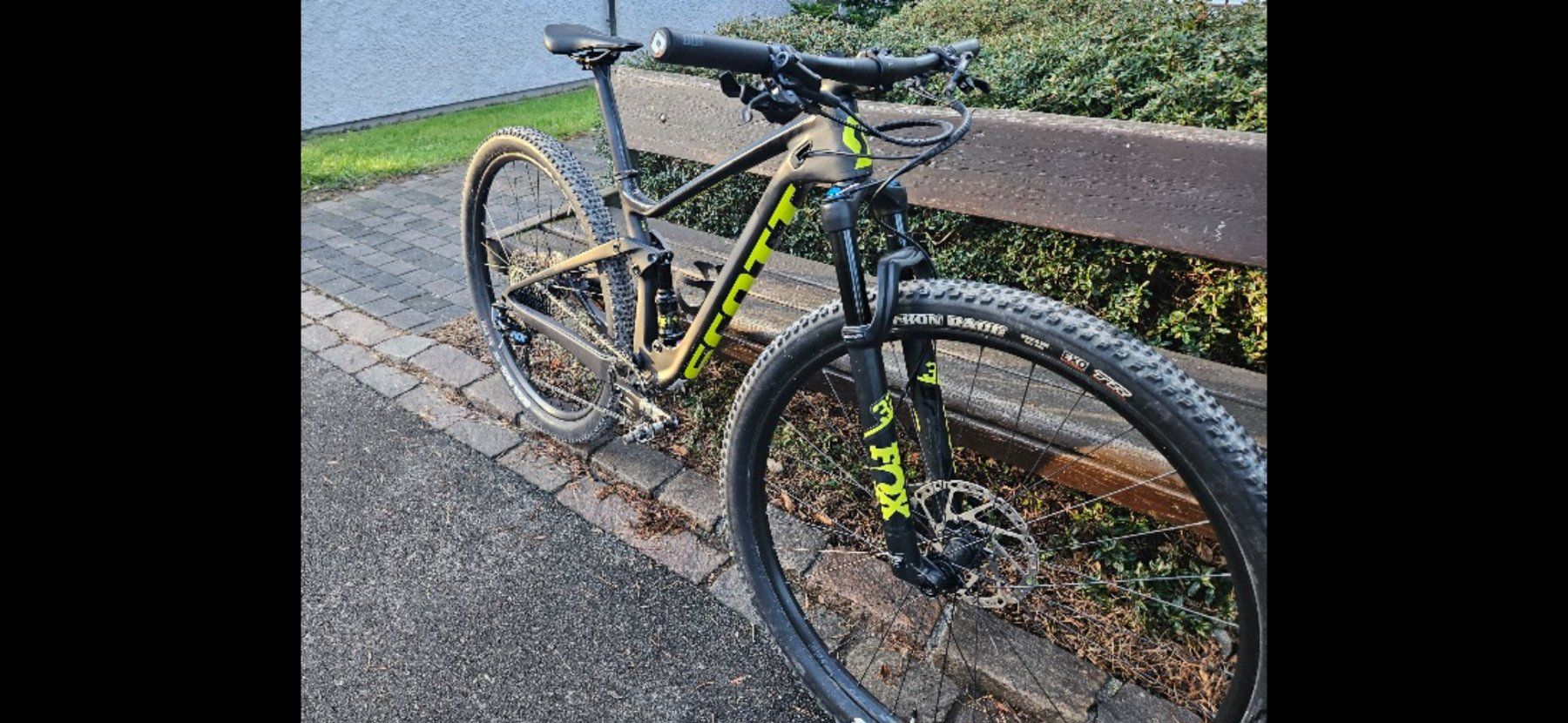 Scott Velos: Scott spark comp "S" – Gebraucht aus urdorf von chejo