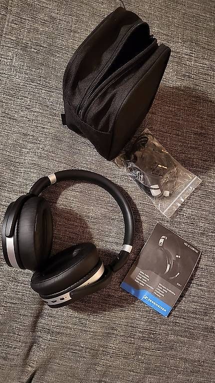 Sennheiser Kopfhörer: Casque bluetooth Sennheiser avec réduction de bruit – Gebraucht aus La Tour-De-Peilz von boris_berger