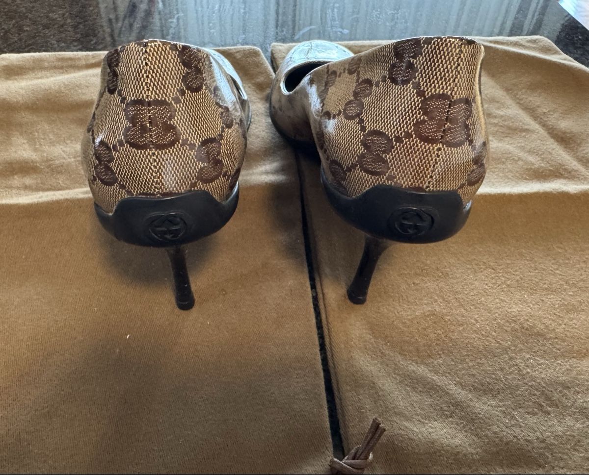 Gucci Damenschuhe: Gucci Escarpins, Taille 38.5, Élégance Intemporelle! 50 – Neu (gemäss Beschreibung) aus Küssnacht am Rigi von anv_hjl5 5