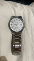 Klassische Casio Herrenuhr mit Metallarmband - Top Zustand