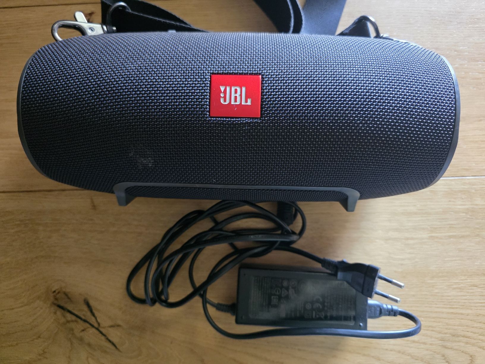 JBL Casse acustiche: JBL Xtreme tragbarer Bluetooth Lautsprecher schwarz – Usato da Benken SG venduto da JH2021 2