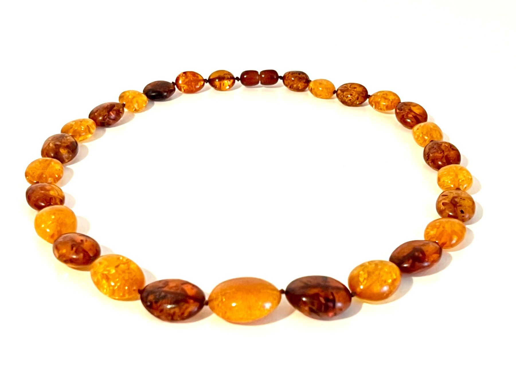 Ketten: Baltic Amber Necklace – Neu und originalverpackt aus Rüschlikon von ThereseJewelryDesign 1