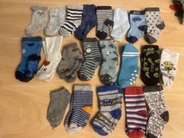 Socken-Set für Kinder, 21Paar, Grösse 19-22 viele Neu