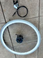 Rear wheel for fixie with 8 speed gear hub