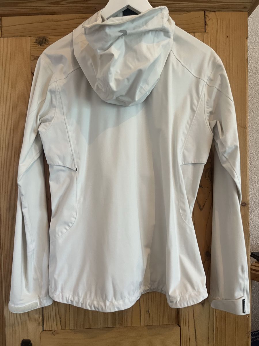 Peak Performance Giacche: Peak Performance Regenjacke S – Usato da Plaffeien venduto da CN83 2
