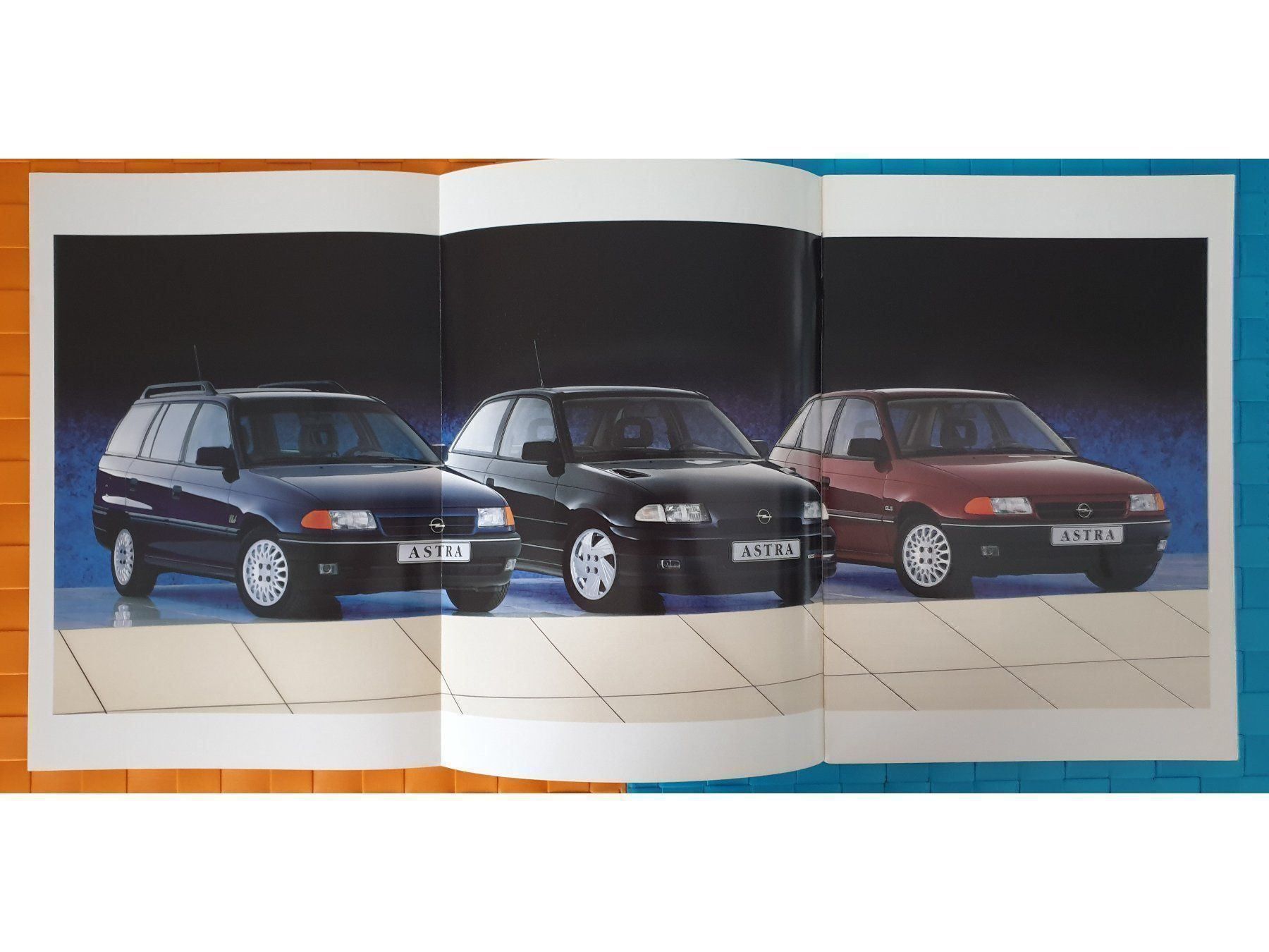 Riviste & Magazine: OPEL ASTRA 1991 - Prospekt / Katalog – Nuovo (secondo la descrizione) da Viganello venduto da CARLiteratur 2