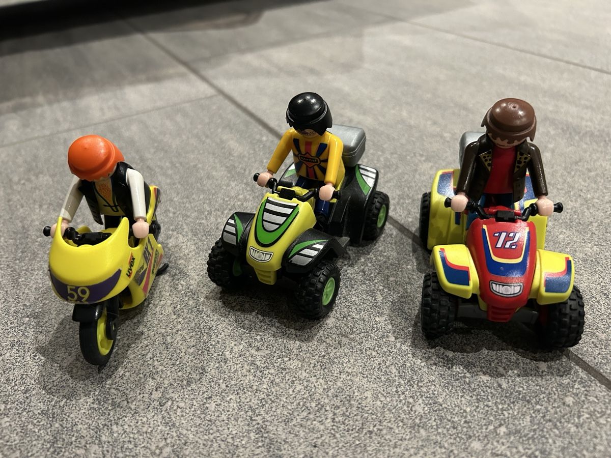 Playmobil Spielzeuge: Playmobil Baucontainer 3260-A und Quads – Gebraucht aus Teufenthal AG von nat_wfg9 4