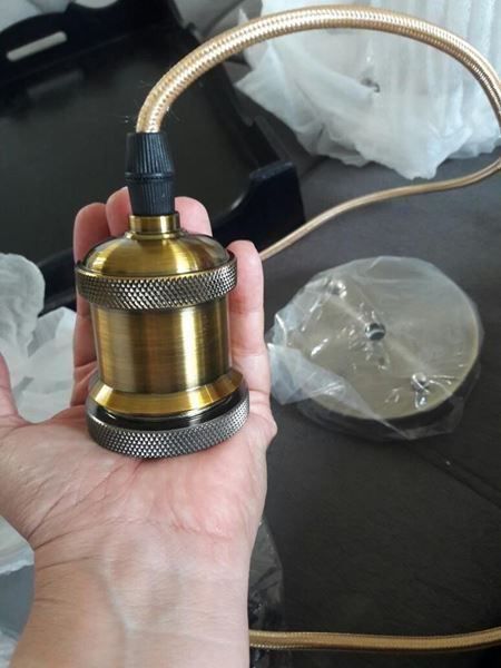 Lampen: Vinrage Retro Aluminium E27 Fassung – Neu und originalverpackt aus Winterthur von Neilpryde01