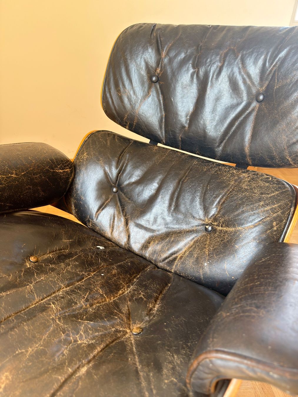 Herman Miller Poltrone: Herman Miller Eames Lounge Chair – Usato da Bern venduto da miro-co. 3