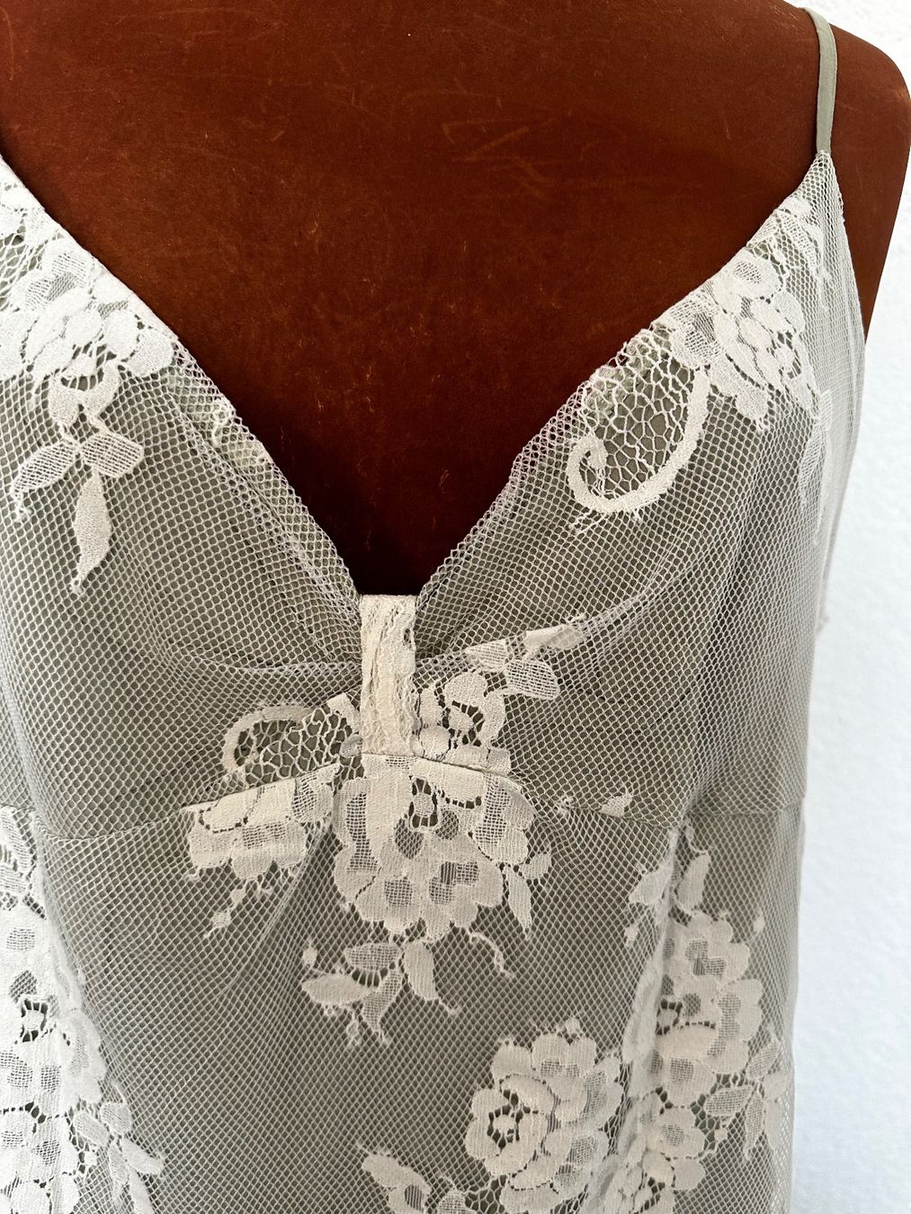 Benetton Top: Benetton Spitzentop ca Gr 36-38 – Usato da Ipsach venduto da Lary_Sommer 2