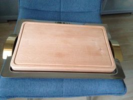 Platte Chromstahl mit Holzbrett mit Henkeln Golddekoration