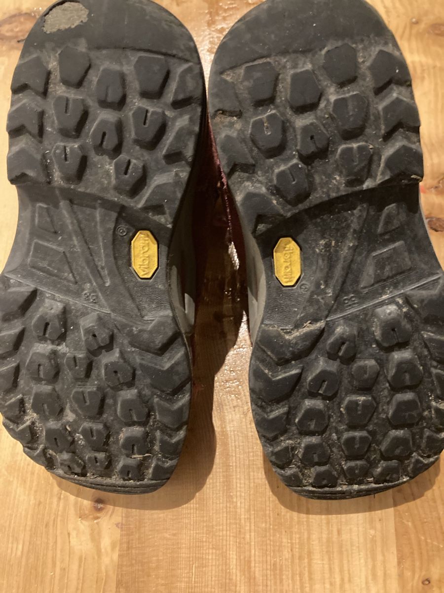 Lowa Scarpe per ragazze: Lowa Wanderschuhe  – Usato da Löhningen venduto da Balou-12 1
