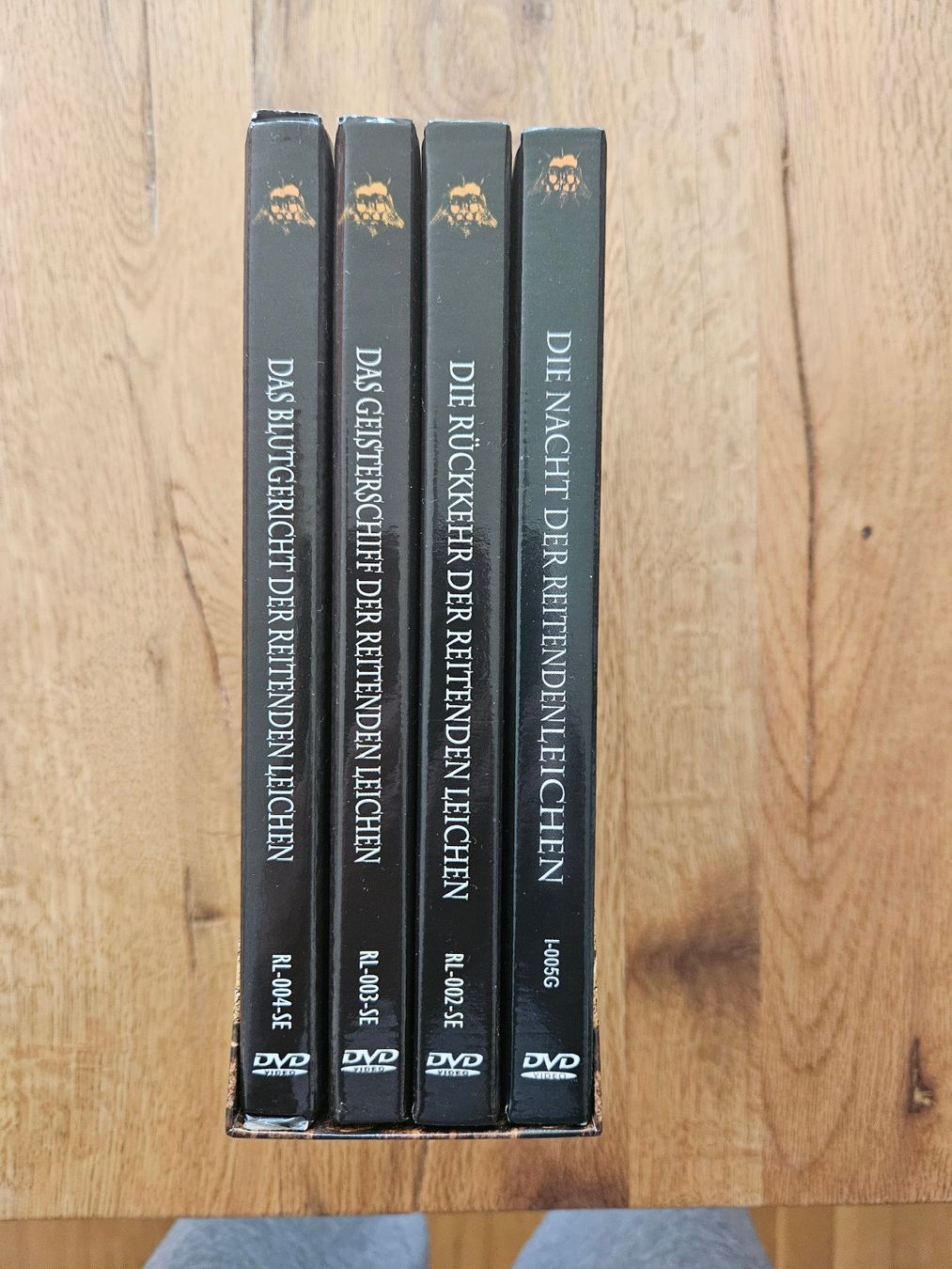 Tutti i DVDs: Die Legende der reitenden Leichen – Usato da St.Gallen venduto da Capsule_Corporation 2