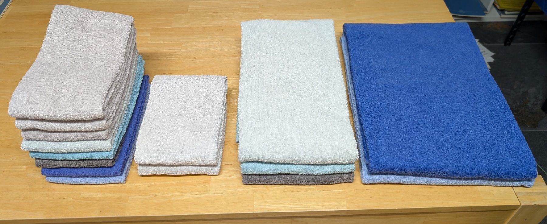 Serviettes de bain: Frottéewäsche 15 Stk – D'occasion à St. Erhard par taz1205