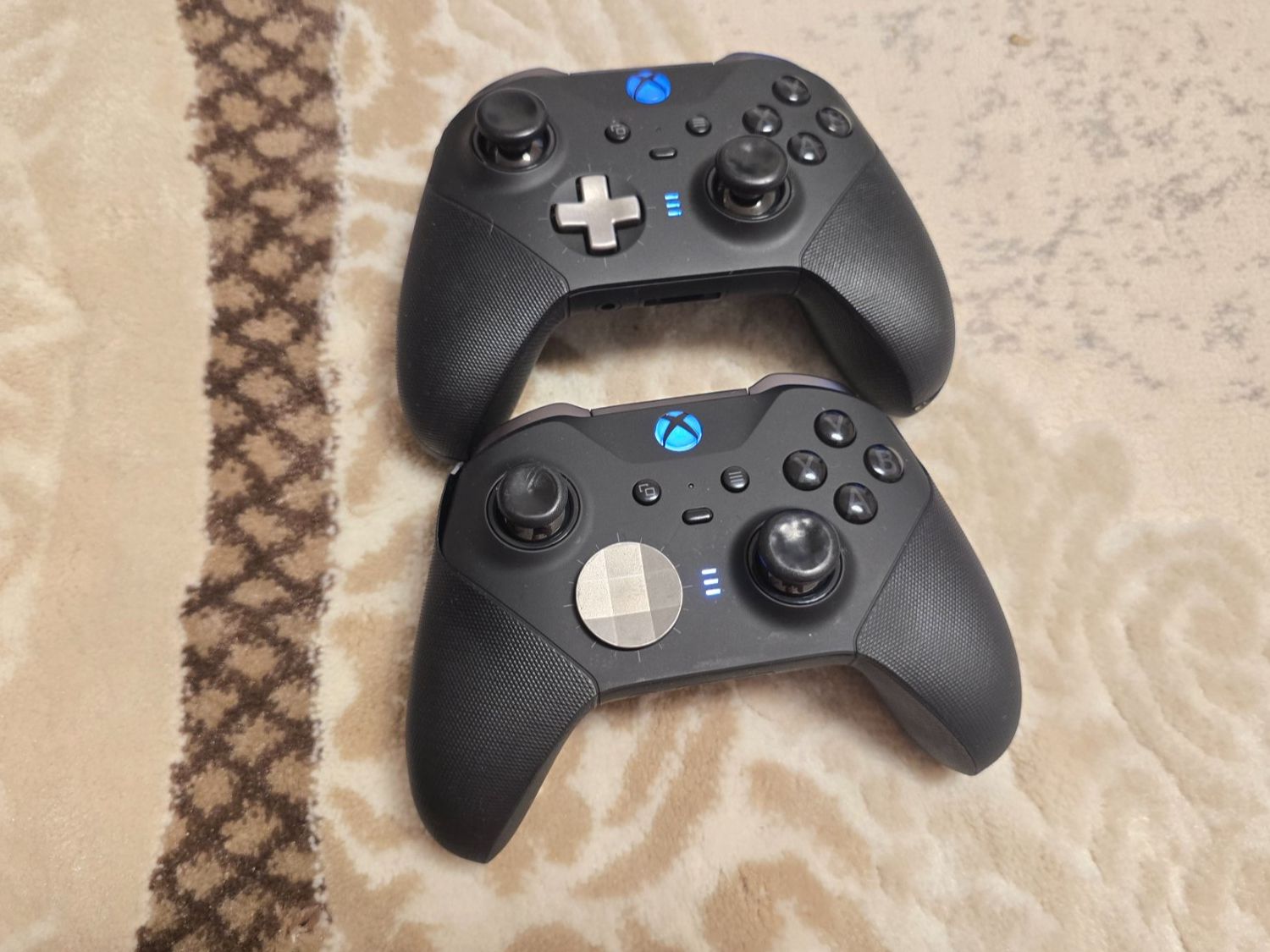 Microsoft Controller: 2>Xbox Elite 2 (2 Stück) – Usato da Basel venduto da Esmen