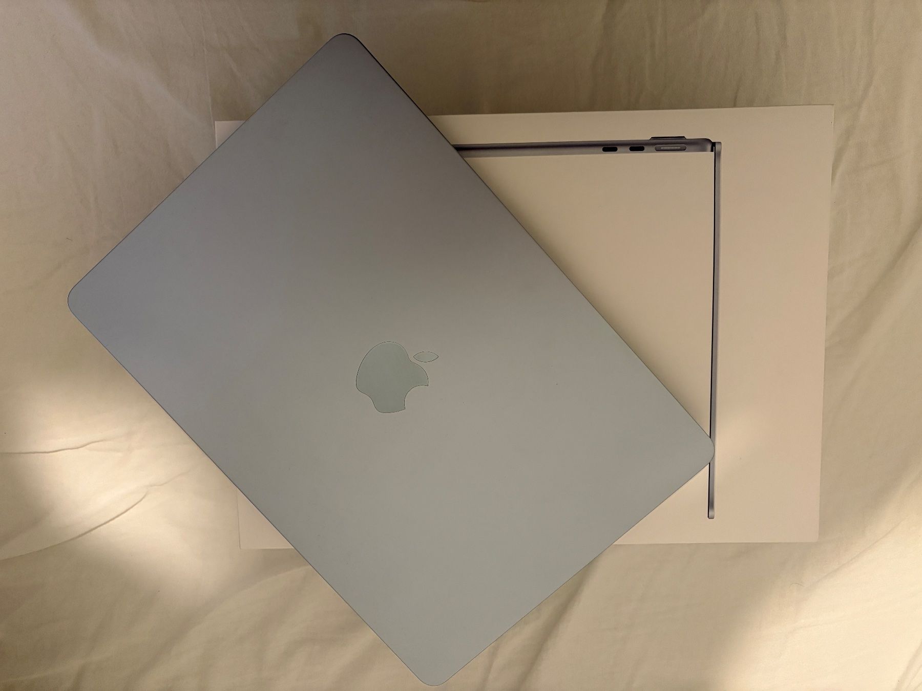 Apple Notebook: --> Mac Book Air M4 <-- 2025 – Usato da Rotkreuz venduto da antonl_14