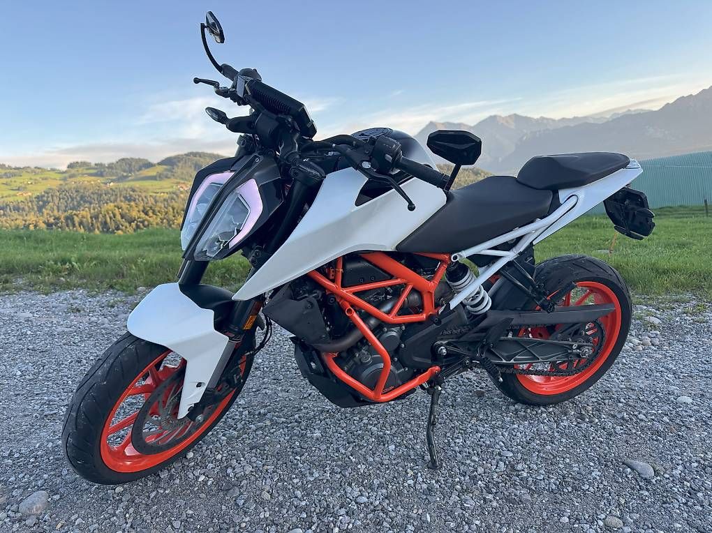KTM Route: KTM 390 Duke – D'occasion à Steffisburg par juli_02