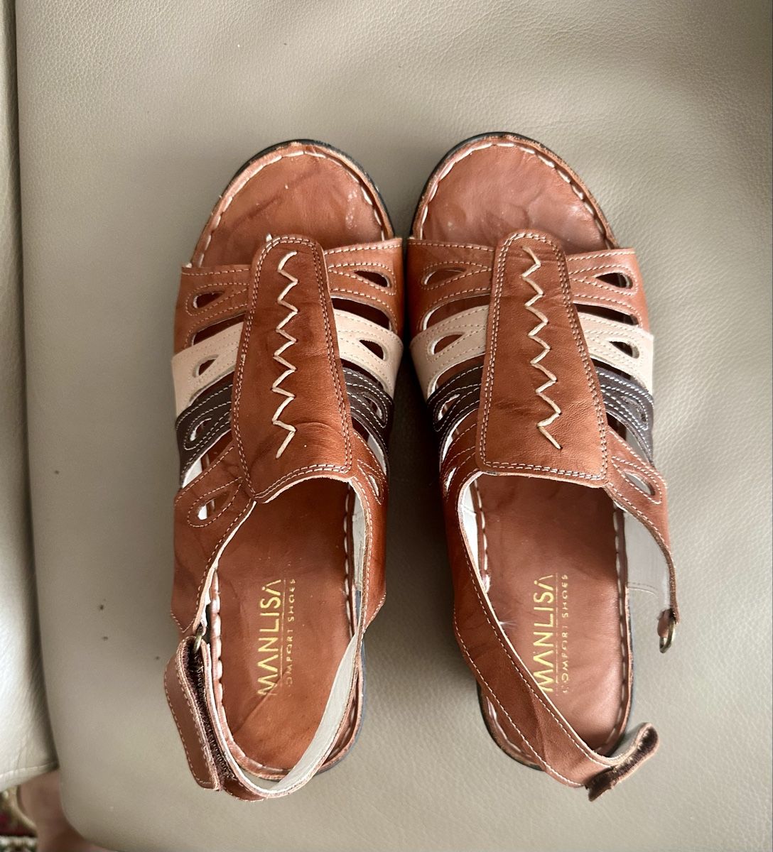 Scarpe da donna: Leder Sandale wie neu – Usato da Luzern venduto da swiss041